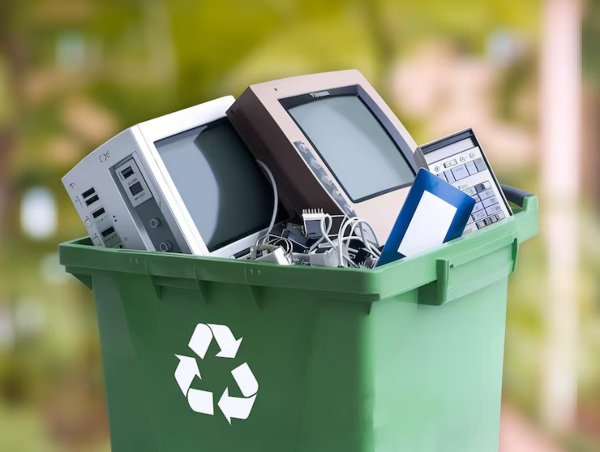Appliance recycling services